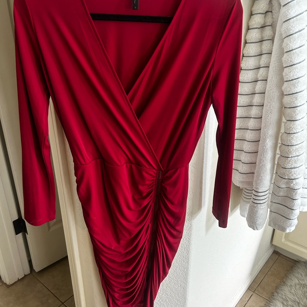 Bcbgmaxazria Burgundy Dalton dress Size Small NWOT